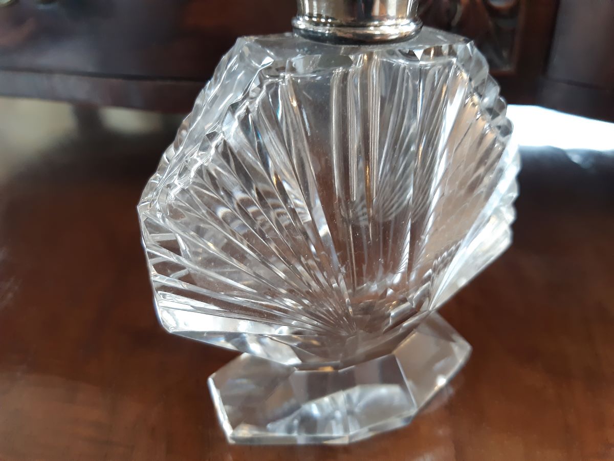 Art Deco cut glass, silver top atomiser